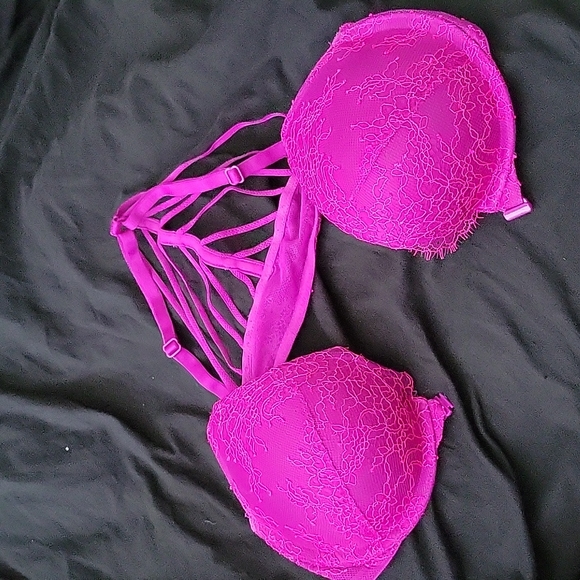 Victoria's Secret Very Sexy Push-up Bra, sz 34B - Picture 3 of 6